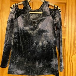 Cold shoulder Velour feel tie dye blues by Rock Republic Size Medium